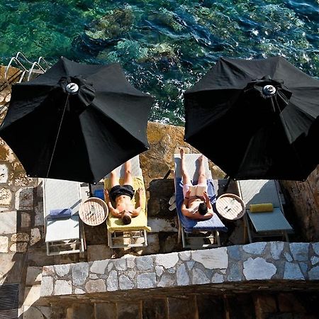 Hotel Ploes エルムポリ エクステリア 写真